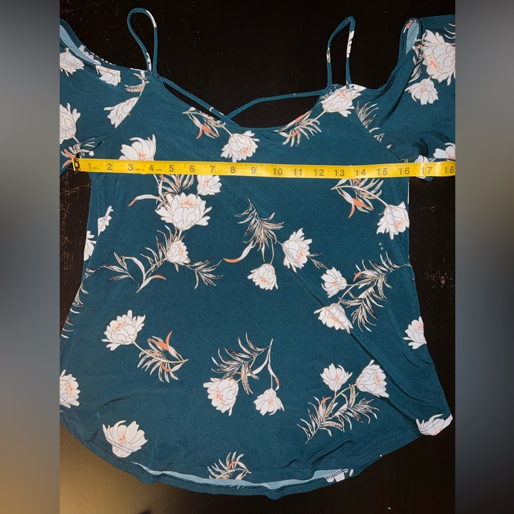 Floral Off-Shoulder Top
